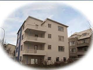 Guesthouse Bina 레이캬비크 외부 사진